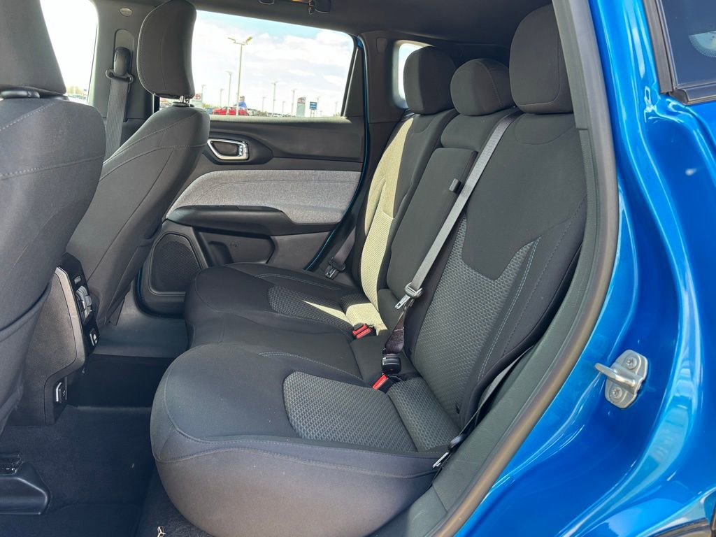 Used 2024 Jeep Compass Sport image 13