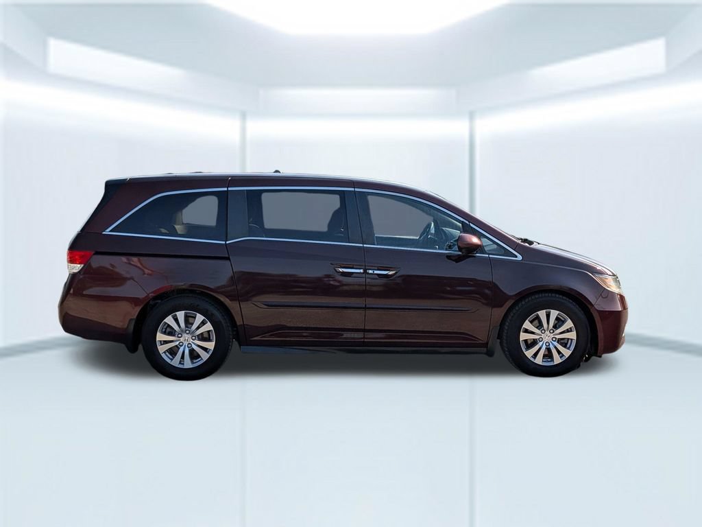 Used 2017 Honda Odyssey SE image 7