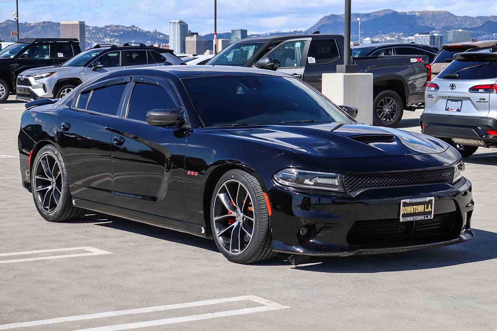 Used 2017 Dodge Charger R/T Scat Pack w/ Technology Group image 3