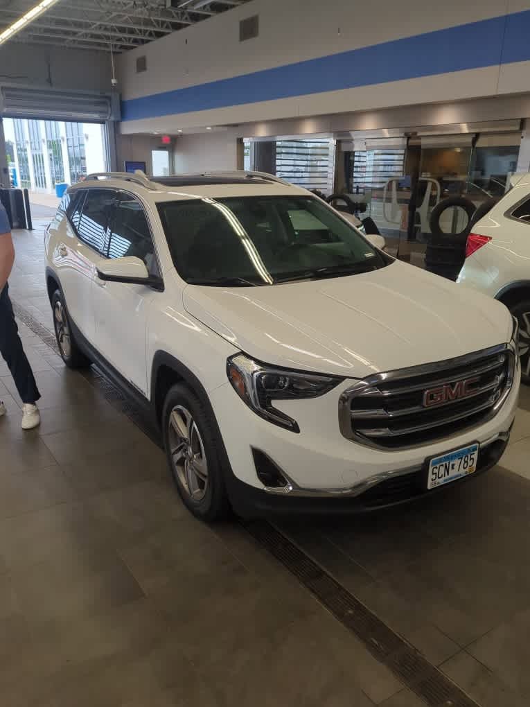 Used 2018 GMC Terrain SLT w/ Preferred Package AWD/4WD image 3