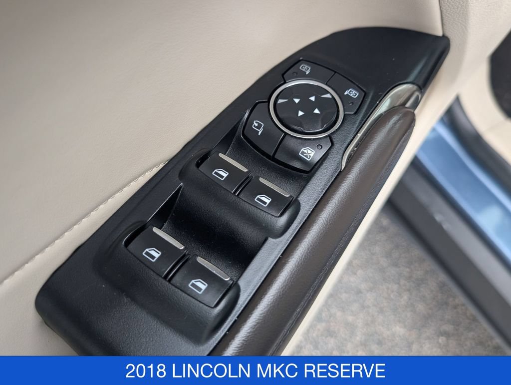 Used 2018 Lincoln MKC Reserve w/ Lincoln MKC Climate Package AWD/4WD image 12
