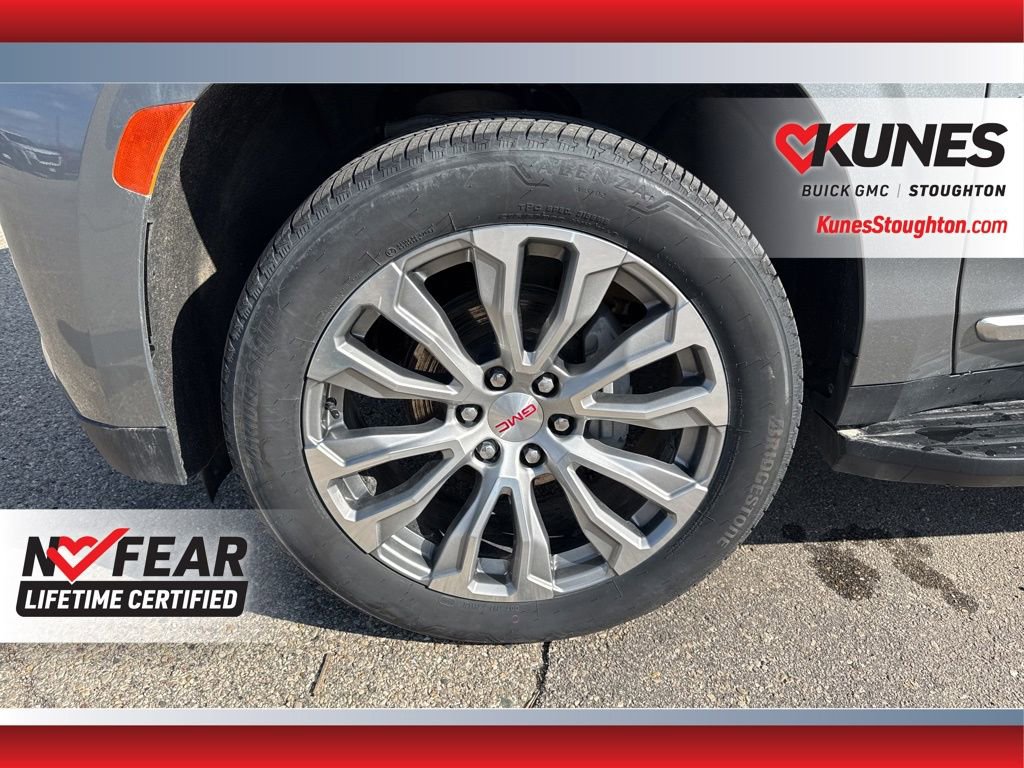 Used 2023 GMC Yukon XL Denali AWD/4WD image 16