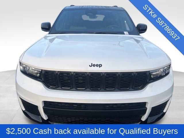 New 2025 Jeep Grand Cherokee L Limited AWD/4WD image 2