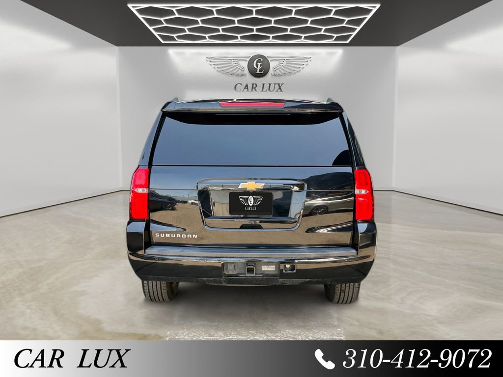 Used 2016 Chevrolet Suburban LT RWD image 4