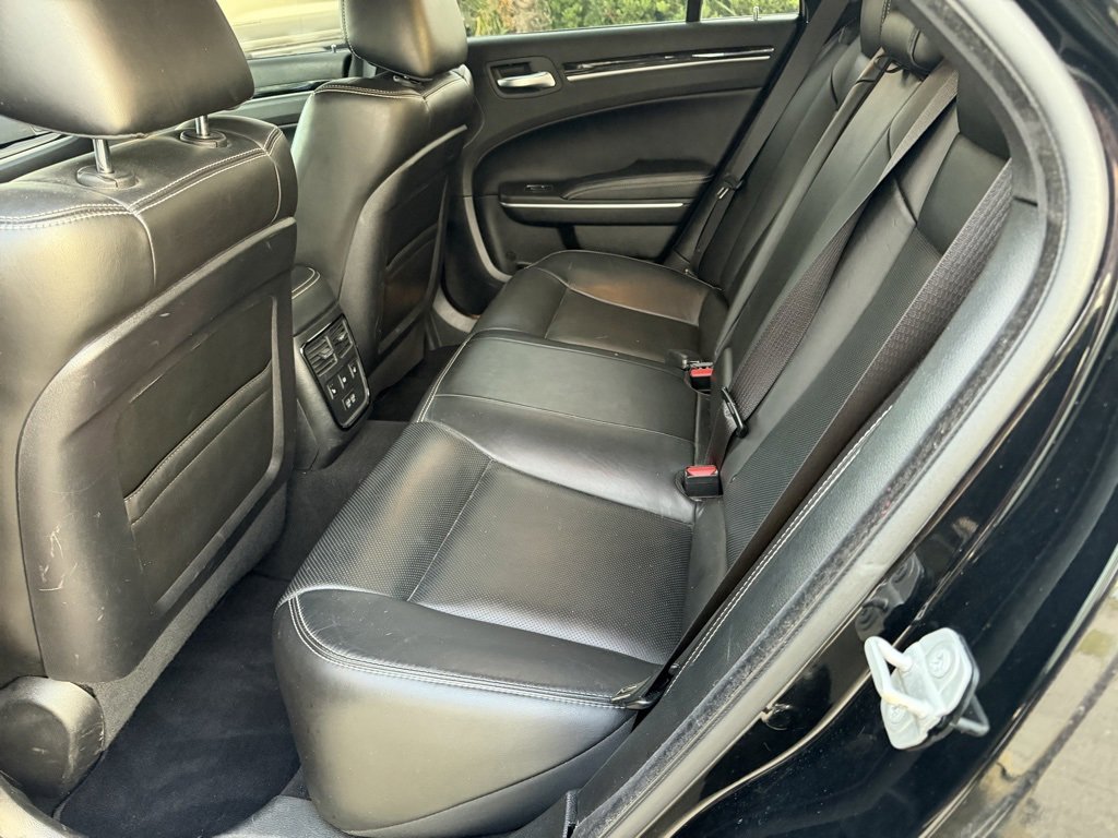 Used 2022 Chrysler 300 S w/ Comfort Group image 11