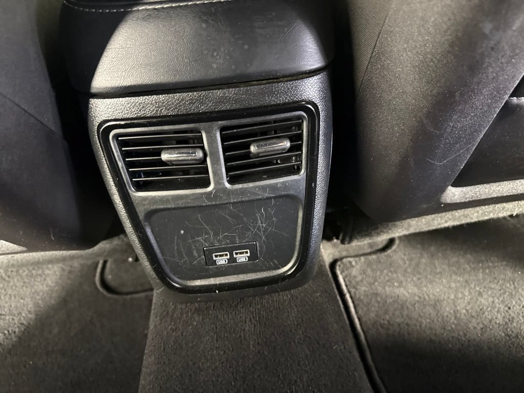 Used 2023 Dodge Charger R/T w/ Performance Handling Group RWD image 28