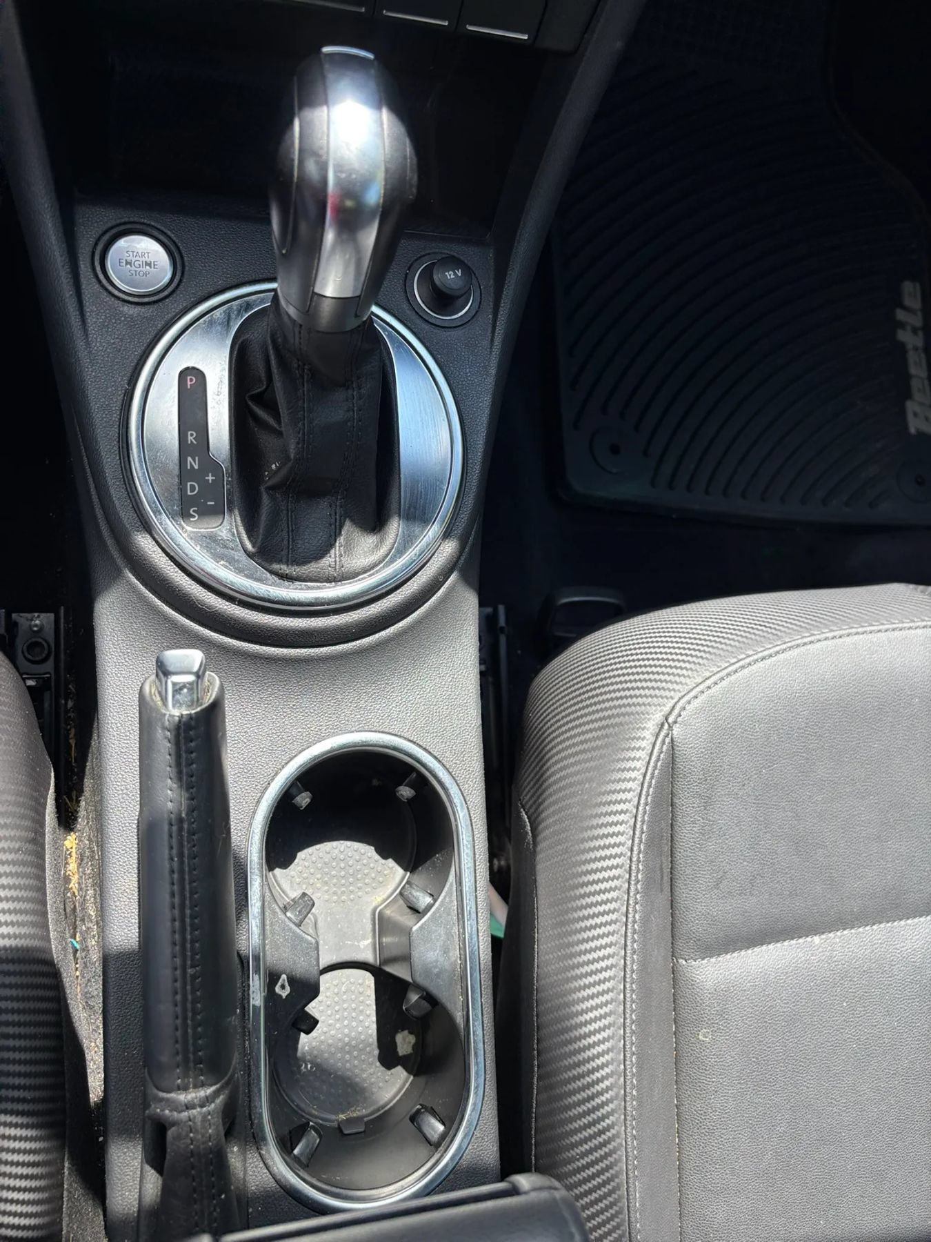 Used 2013 Volkswagen Beetle 2.5 FWD image 17