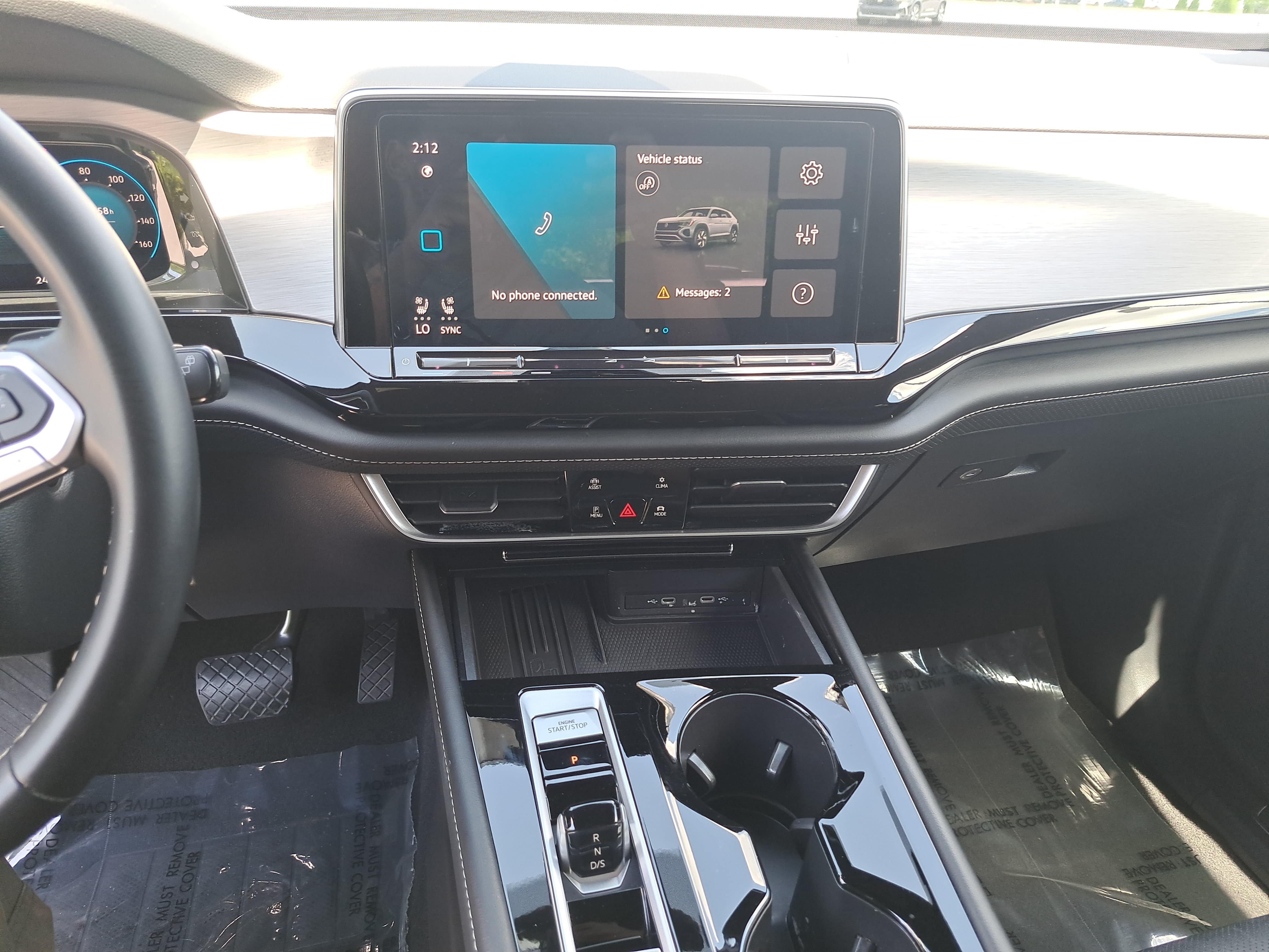 Used 2025 Volkswagen Atlas Cross Sport SE FWD image 19