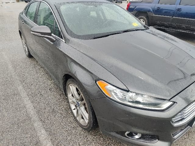 Used 2016 Ford Fusion Titanium AWD/4WD image 17