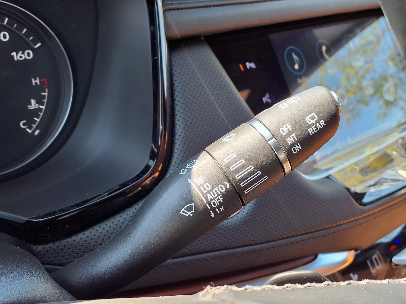 New 2026 Cadillac XT5 Premium Luxury image 17