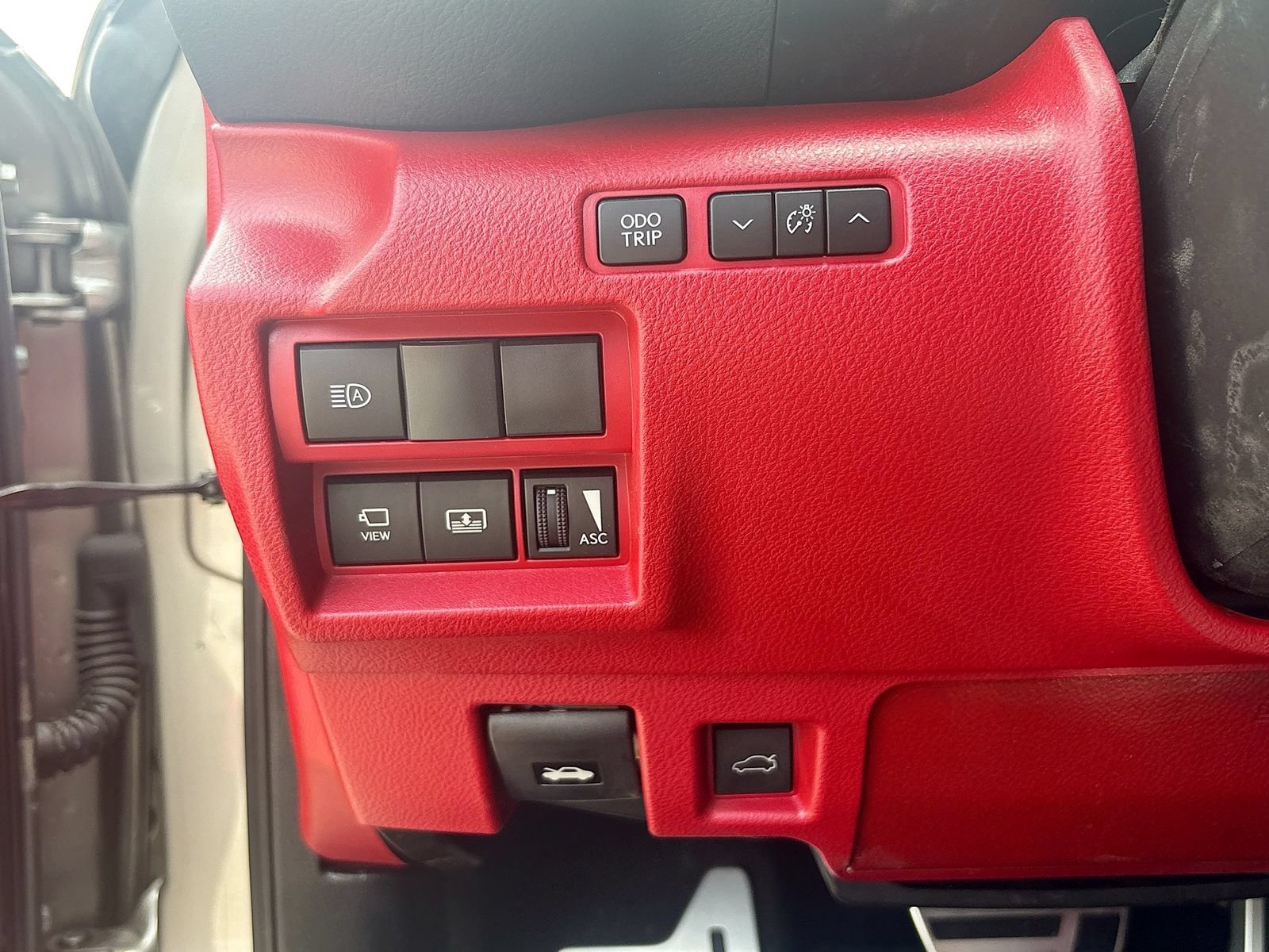 Used 2023 Lexus IS 500 w/ Accessory Package 2 RWD image 10