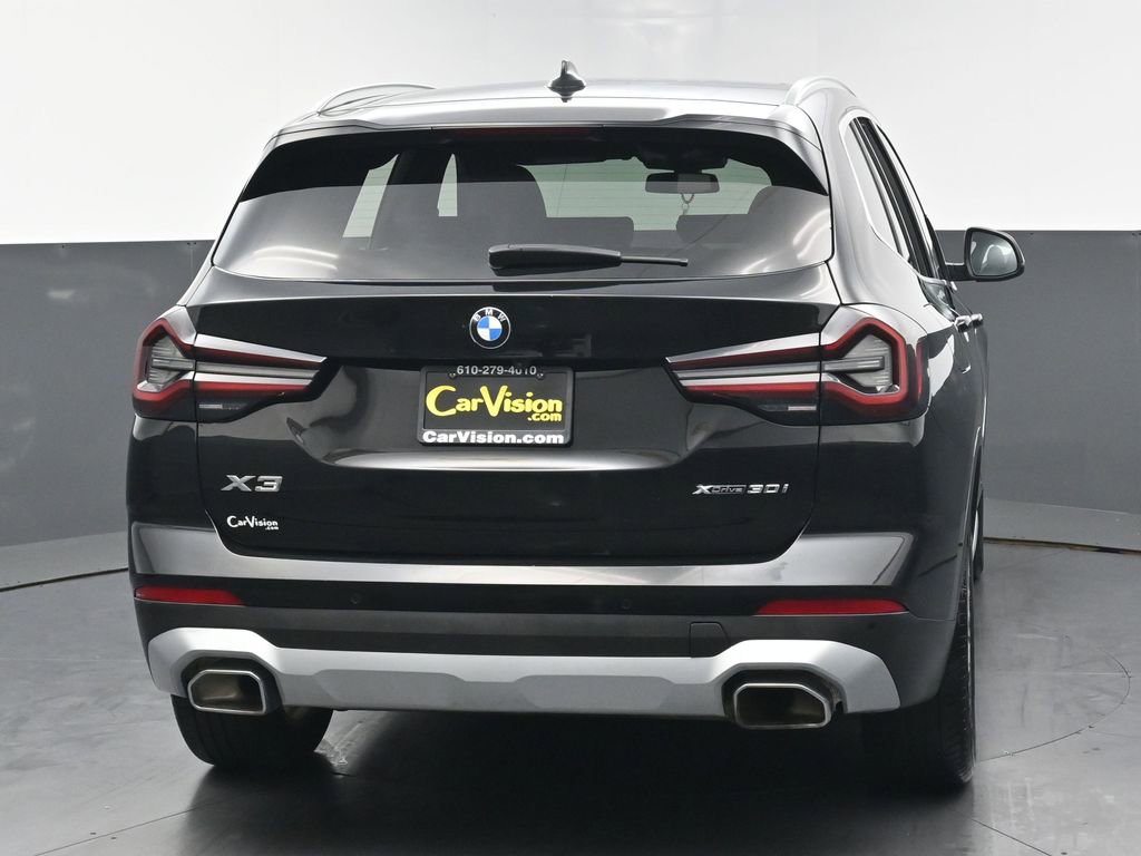 Used 2024 BMW X3 xDrive30i AWD/4WD image 3