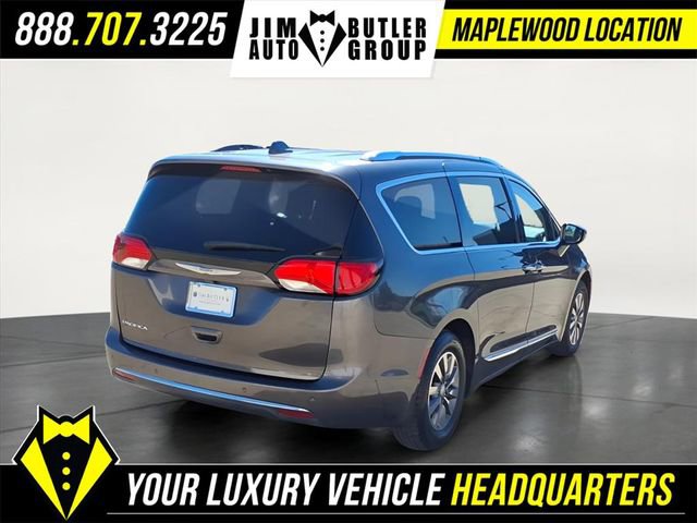 Used 2020 Chrysler Pacifica Touring-L Plus image 4