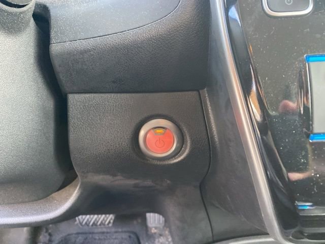 Used 2015 Nissan Leaf SL w/ Premium Package image 20