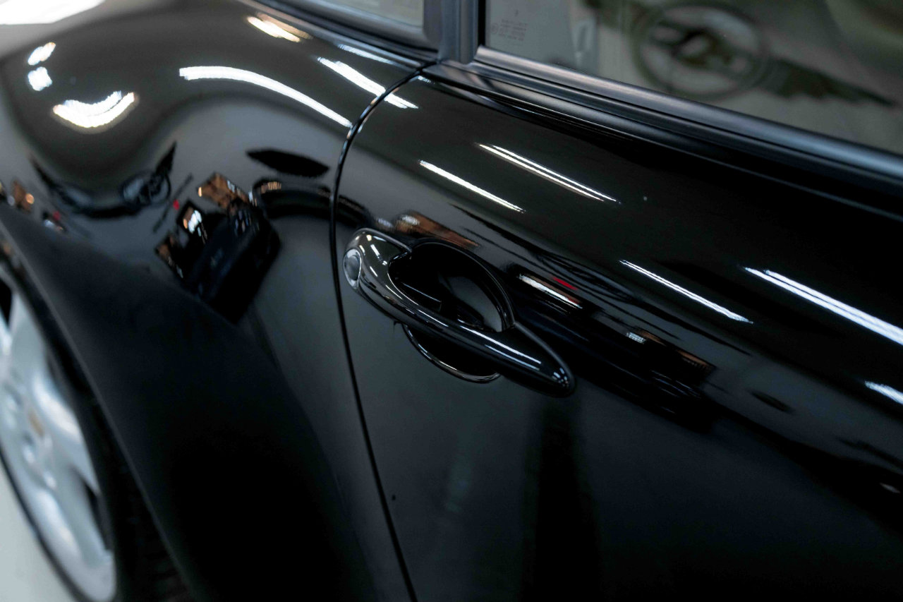 Used 1998 Porsche 911 Carrera 4S image 18