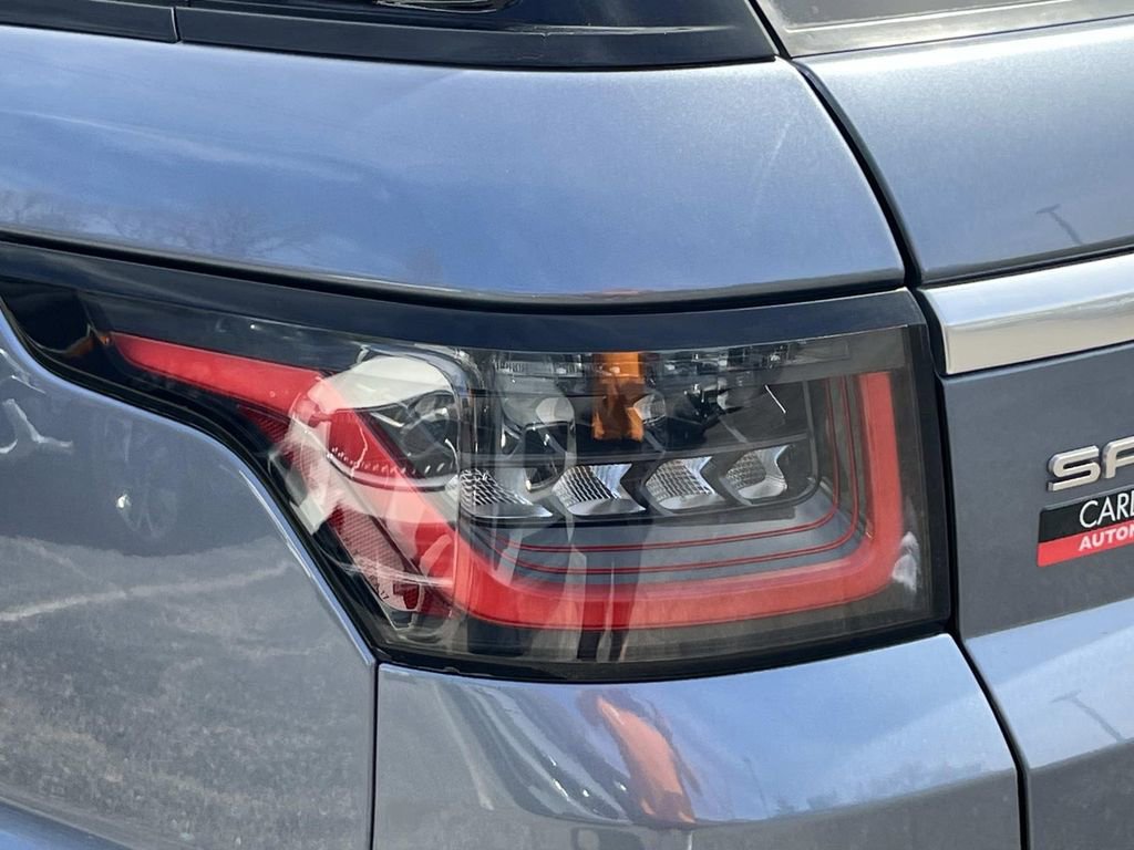 Used 2020 Land Rover Range Rover Sport HSE image 10
