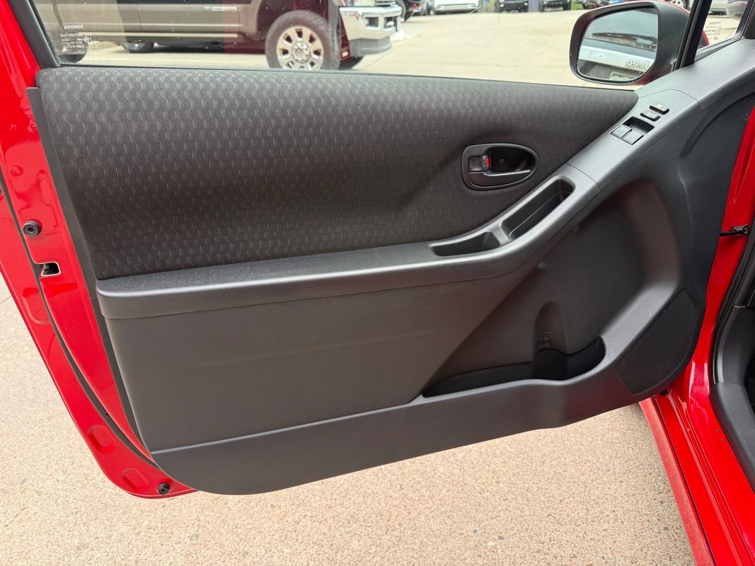 Used 2008 Toyota Yaris S FWD image 21