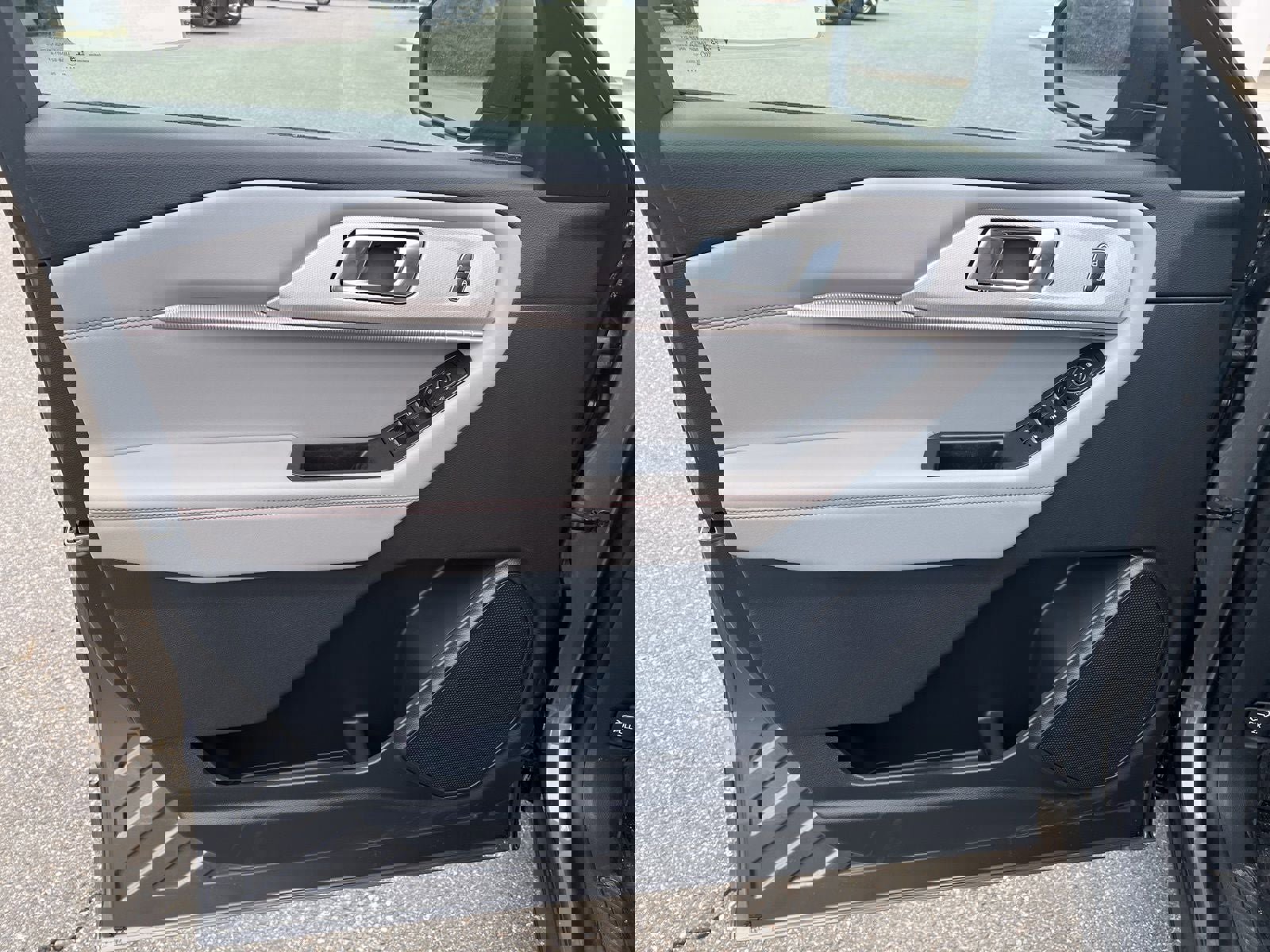 New 2026 Ford Explorer Active w/ Active Comfort Package image 17