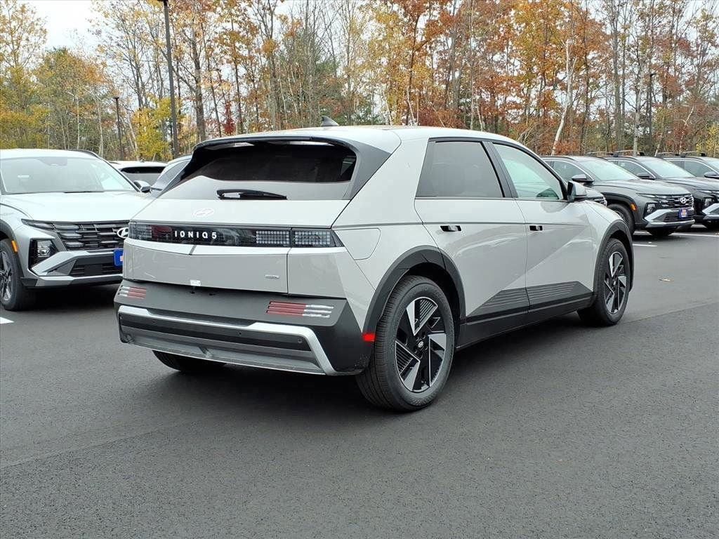 New 2026 Hyundai Ioniq 5 SEL image 8