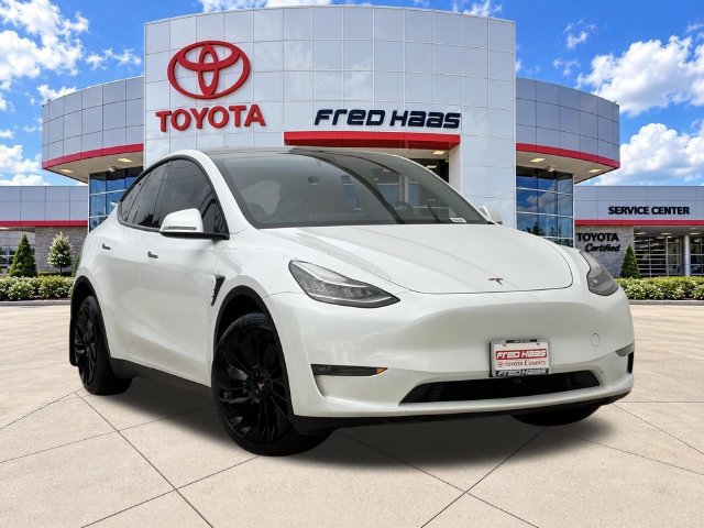 Used 2023 Tesla Model Y Long Range AWD/4WD image 1