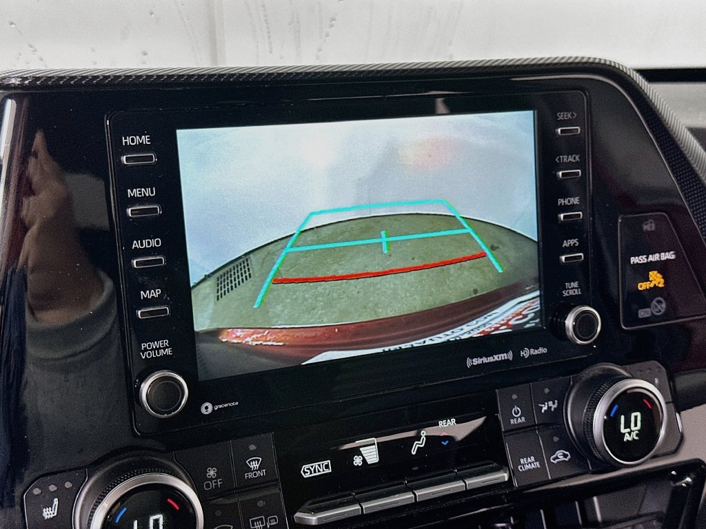 Used 2021 Toyota Highlander XSE AWD/4WD image 11