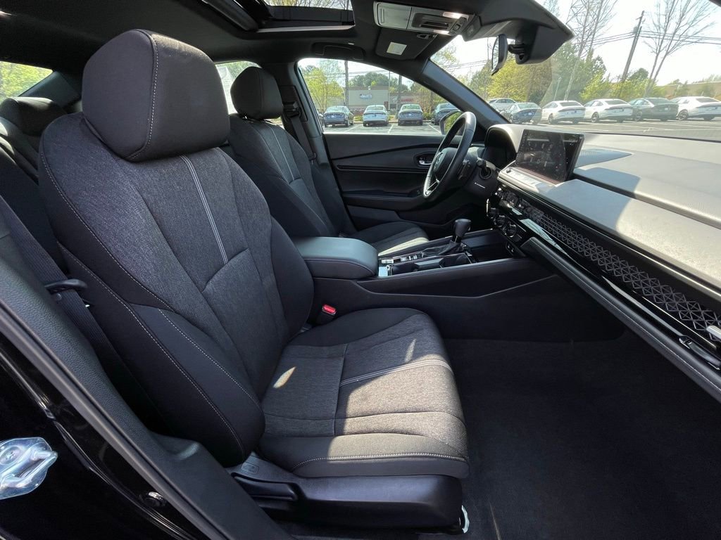 Certified 2023 Honda Accord Sport image 33