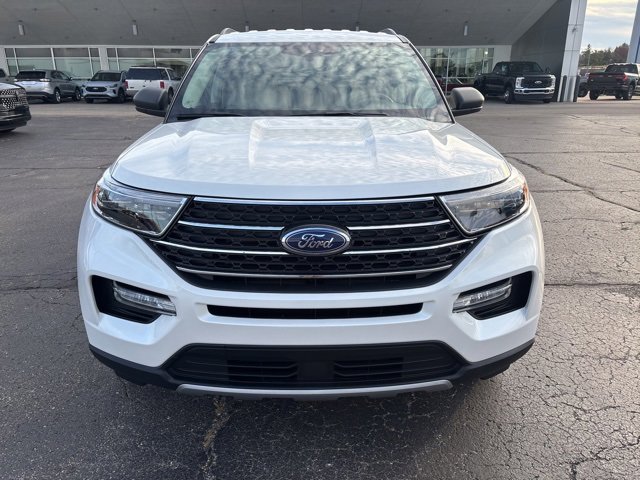 Used 2023 Ford Explorer XLT w/ Equipment Group 202A image 11