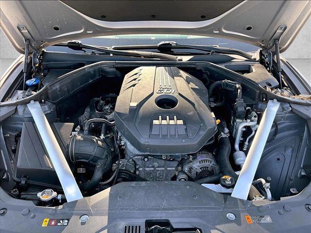 Used 2022 Genesis G70 2.0T w/ Prestige Package AWD/4WD image 11