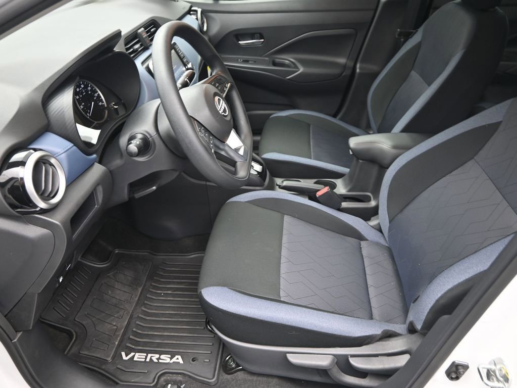 Certified 2025 Nissan Versa SV w/ Trunk Package FWD image 19