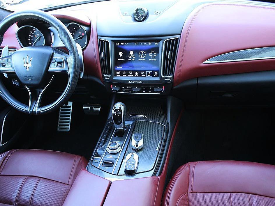 Used 2017 Maserati Levante S image 22
