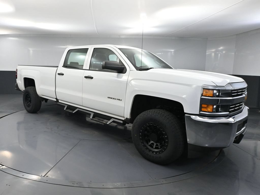 Used 2018 Chevrolet Silverado 2500 W/T RWD image 1