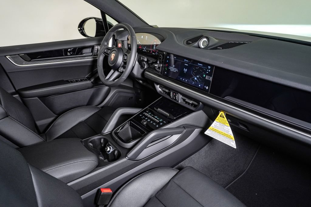 New 2026 Porsche Cayenne AWD/4WD image 14