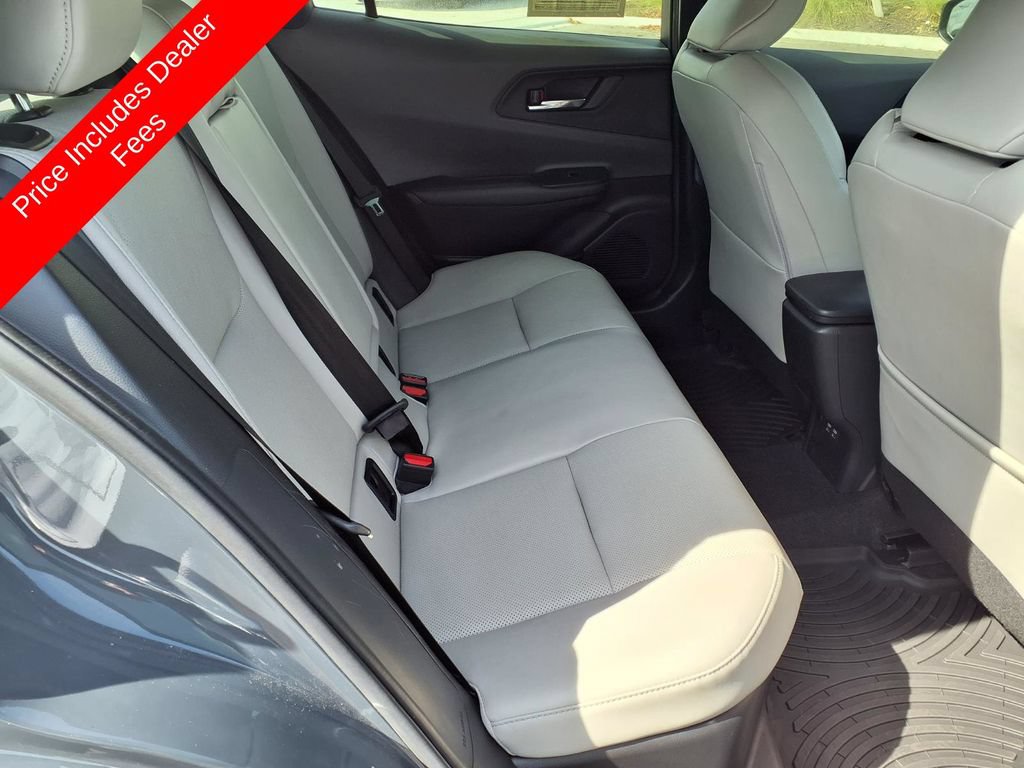 Used 2023 Toyota Prius XLE FWD image 14