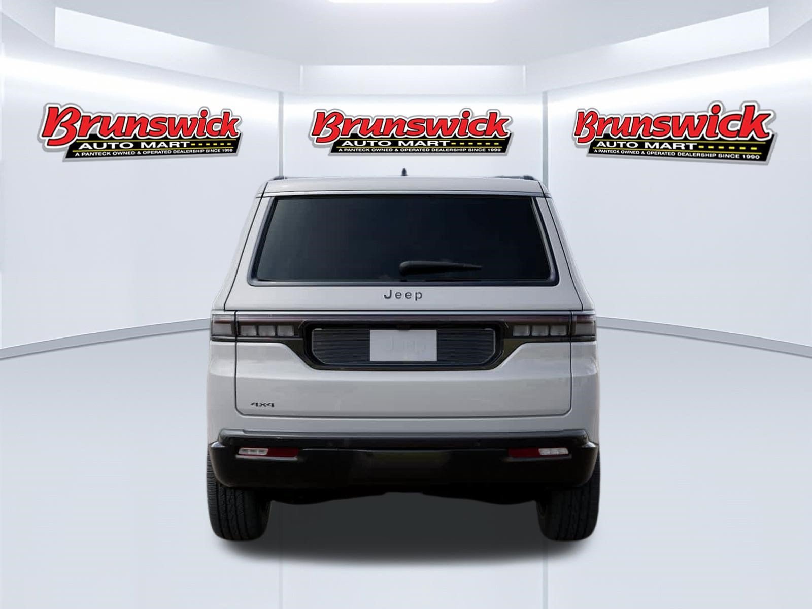 New 2026 Jeep Grand Wagoneer 4WD image 7