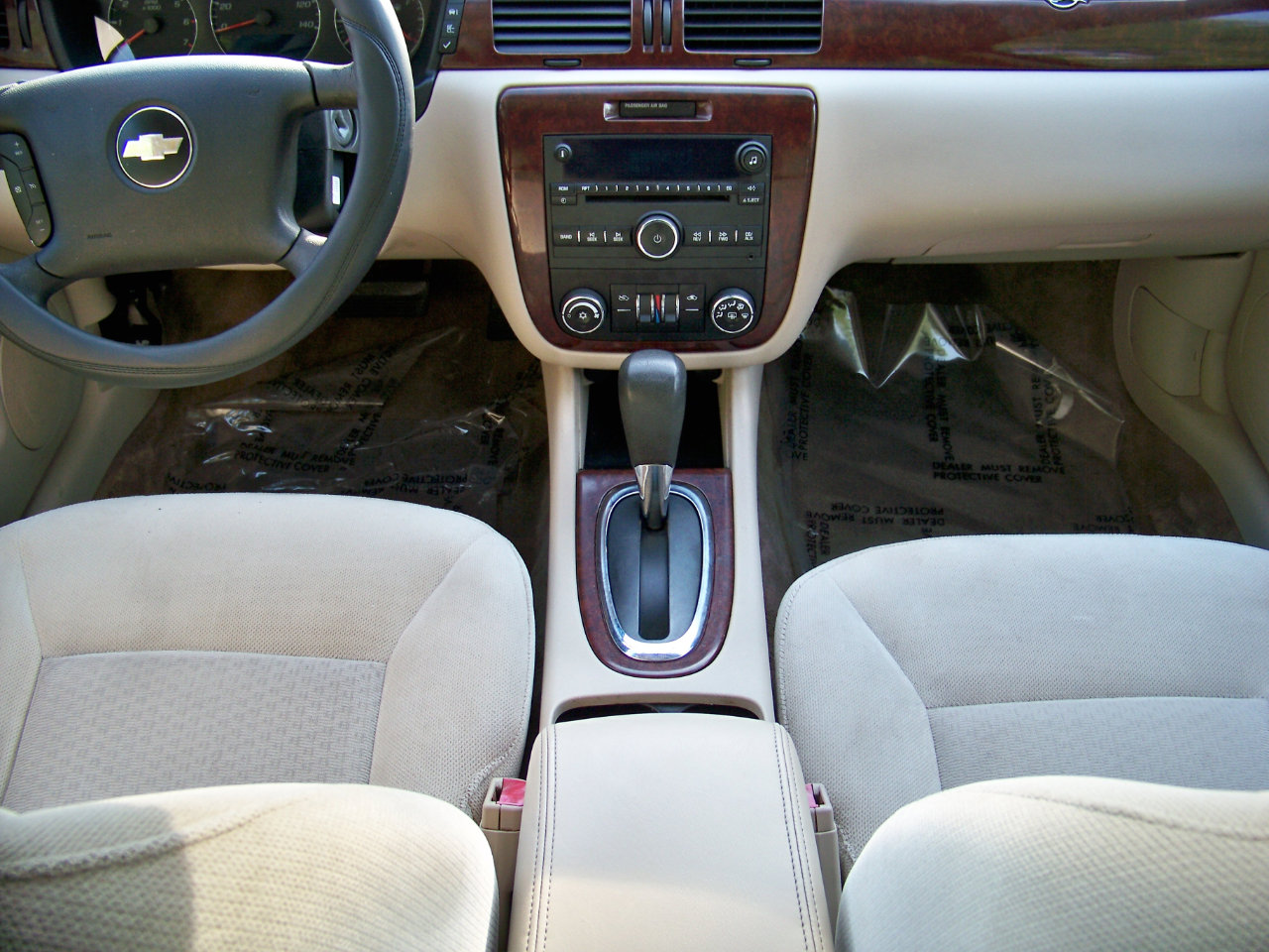 Used 2009 Chevrolet Impala LT image 22