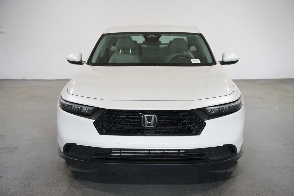 Used 2025 Honda Accord LX image 2