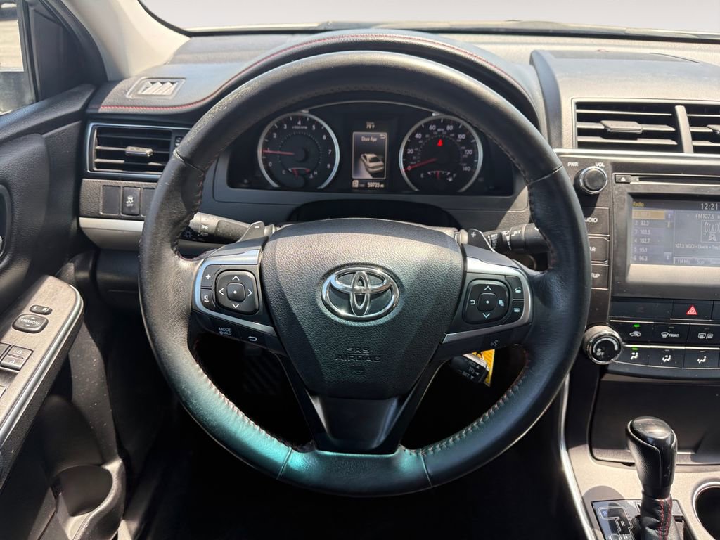 Used 2017 Toyota Camry SE FWD image 12