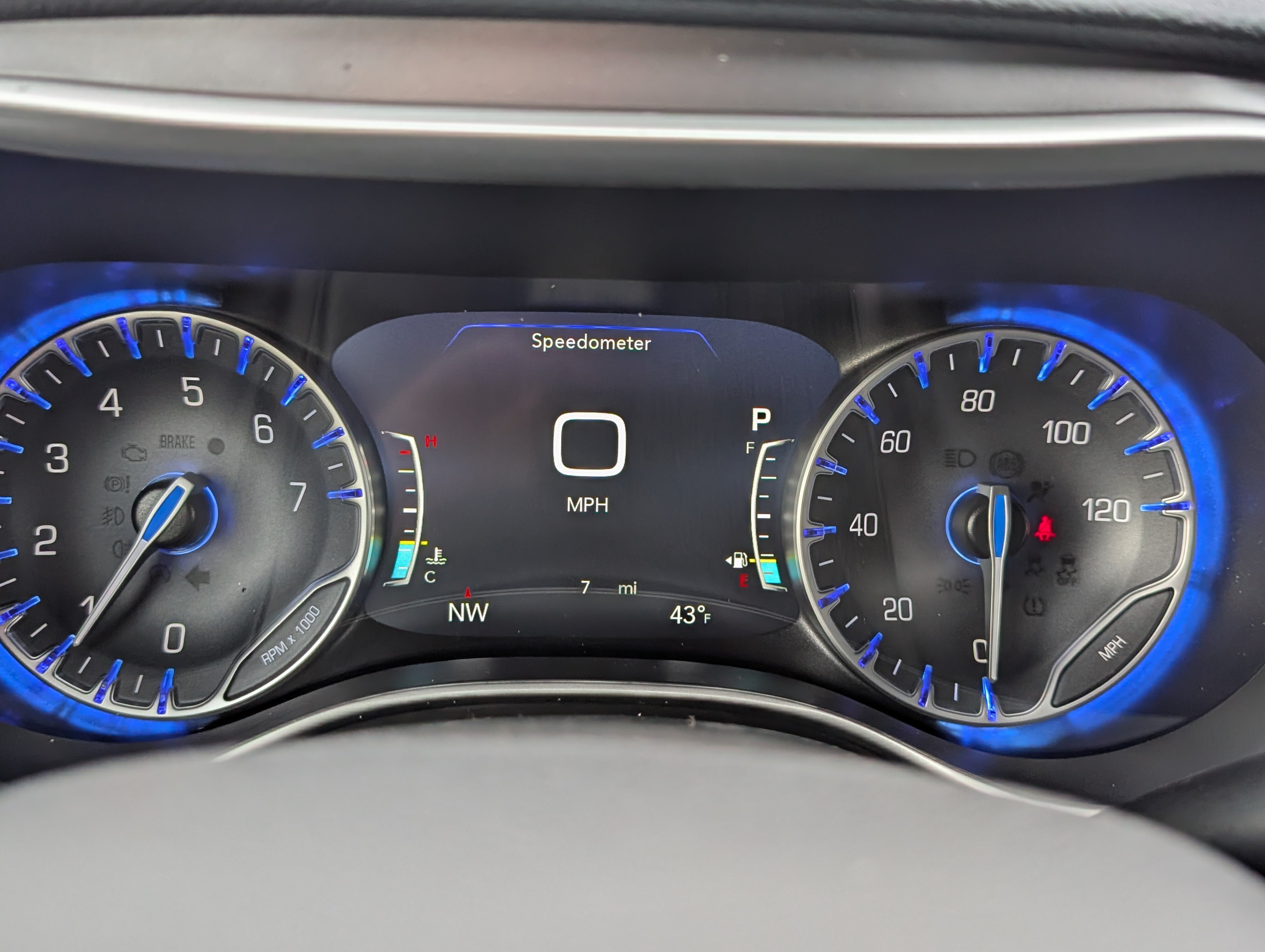 New 2026 Chrysler Pacifica Select AWD/4WD image 30