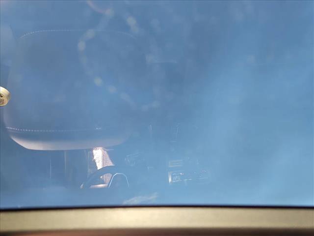 Used 2023 Volkswagen Tiguan SE R-Line image 20