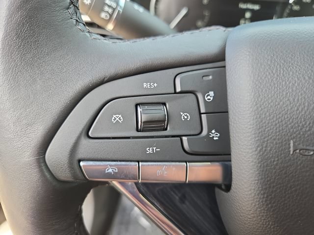 Used 2024 Cadillac XT6 Premium Luxury AWD/4WD image 16