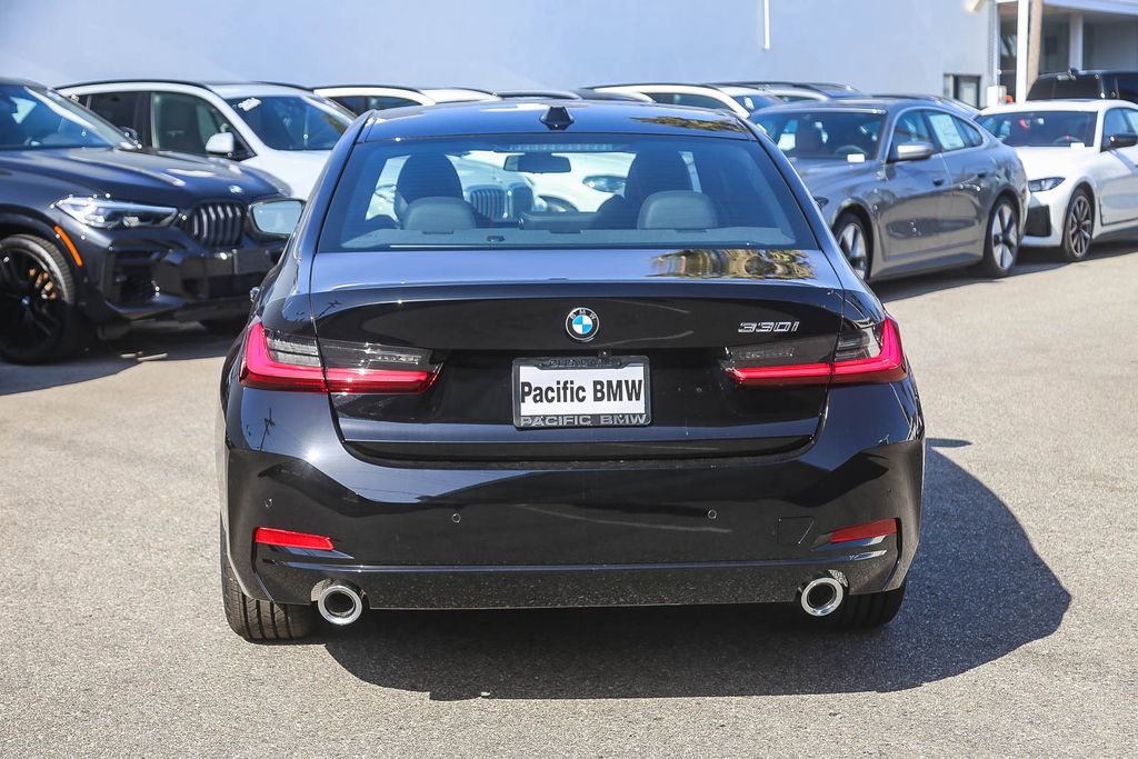 New 2026 BMW 330i Sedan w/ Convenience Package RWD image 5
