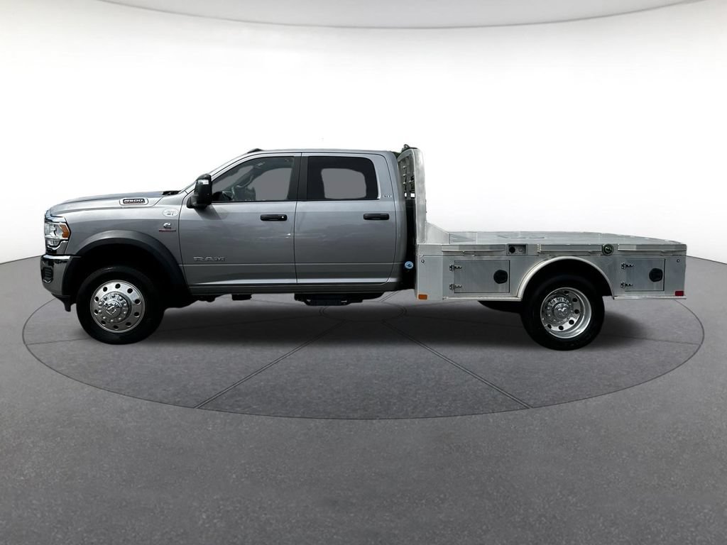 Used 2023 RAM 4500 SLT w/ Quick Order Package 2YG SLT AWD/4WD image 2