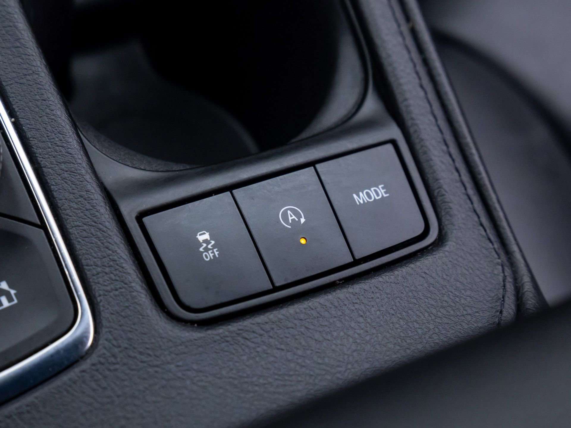 Certified 2023 Cadillac XT4 Premium Luxury image 28