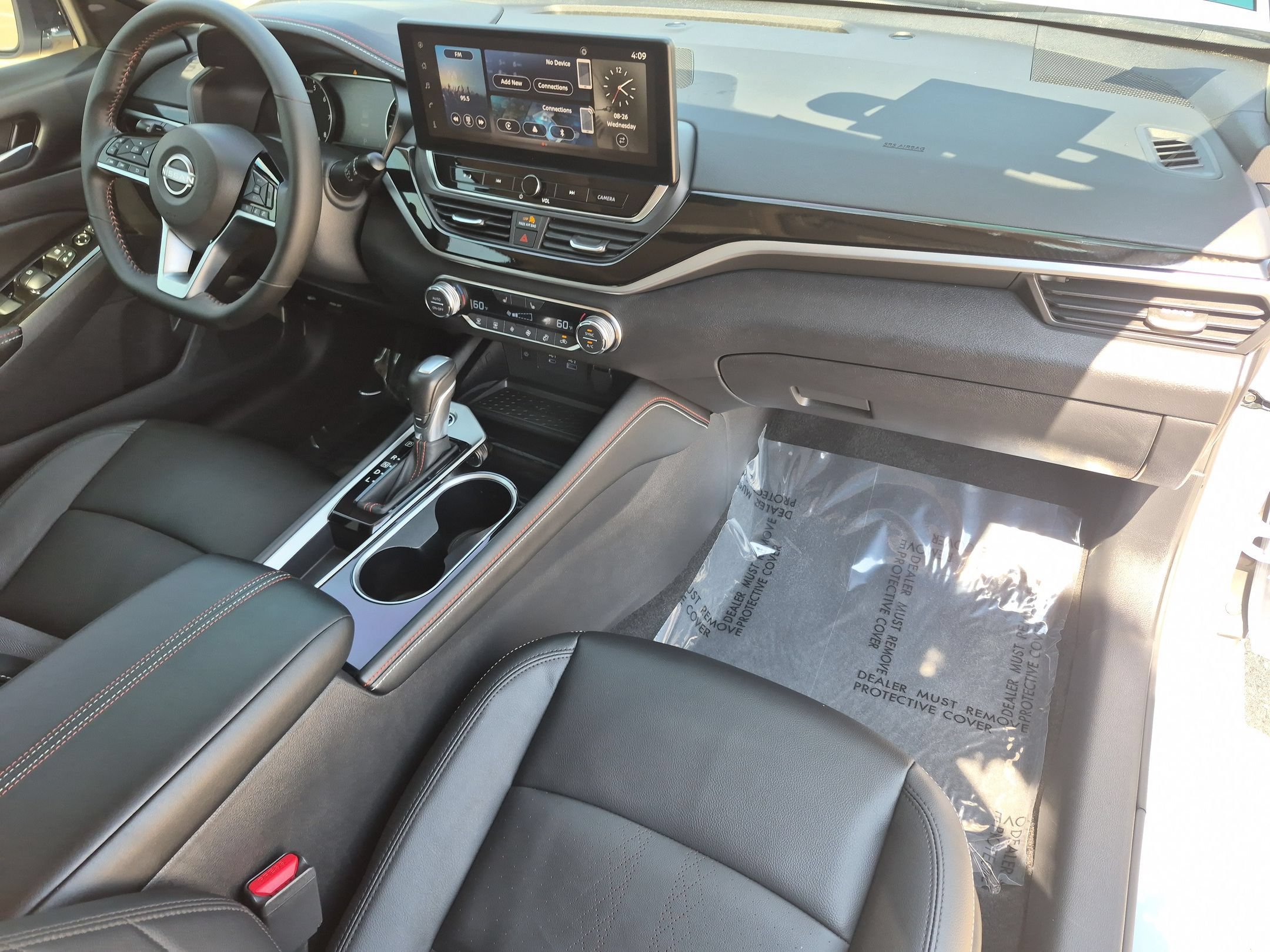 Used 2025 Nissan Altima 2.5 SR w/ SR Premium Package FWD image 31
