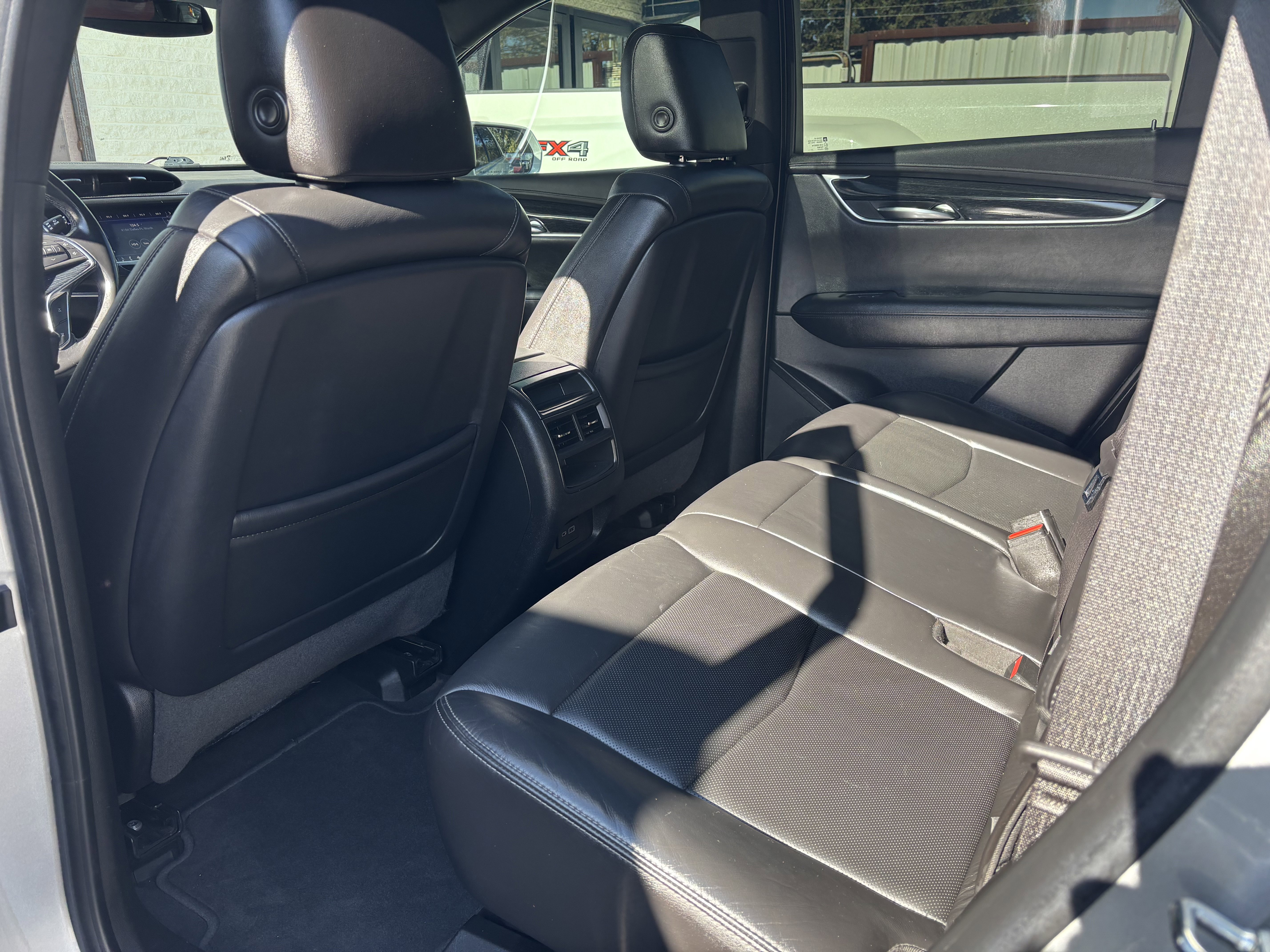 Used 2020 Cadillac XT5 Premium Luxury image 48