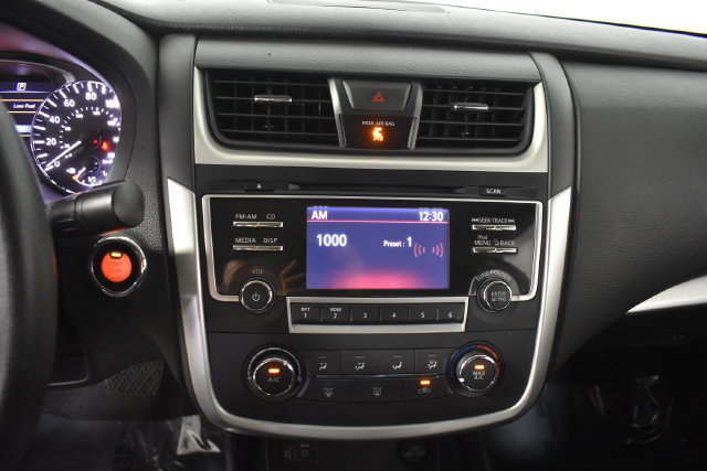 Used 2018 Nissan Altima 2.5 S FWD image 17