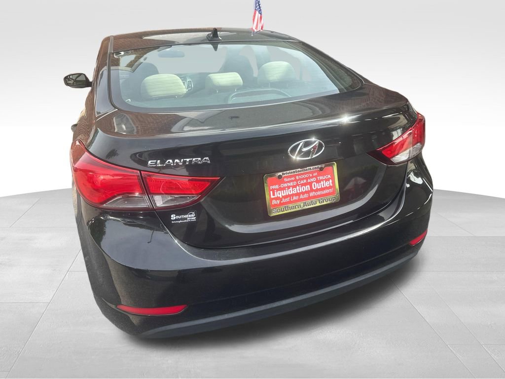 Used 2014 Hyundai Elantra SE w/ Option Group 02 FWD image 21