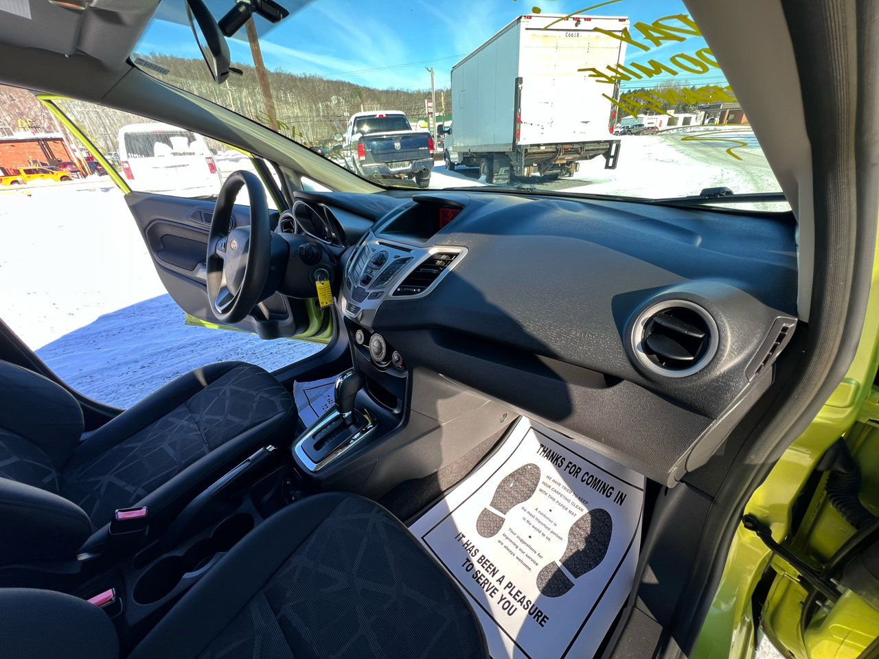 Used 2011 Ford Fiesta SE w/ 201A Rapid Spec Order Code image 23