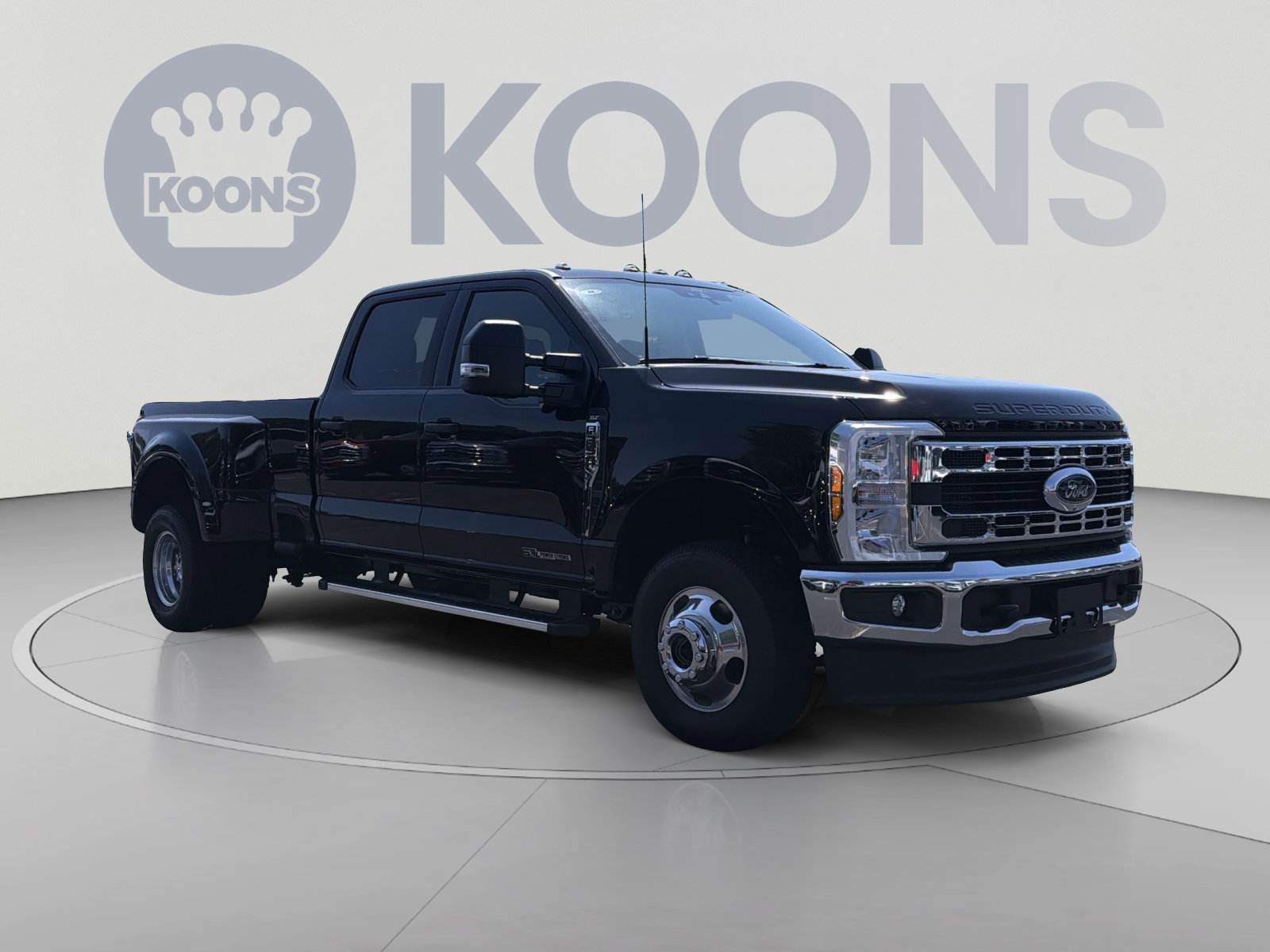 New 2026 Ford F350 XLT w/ 360-Degree Camera Package AWD/4WD image 10