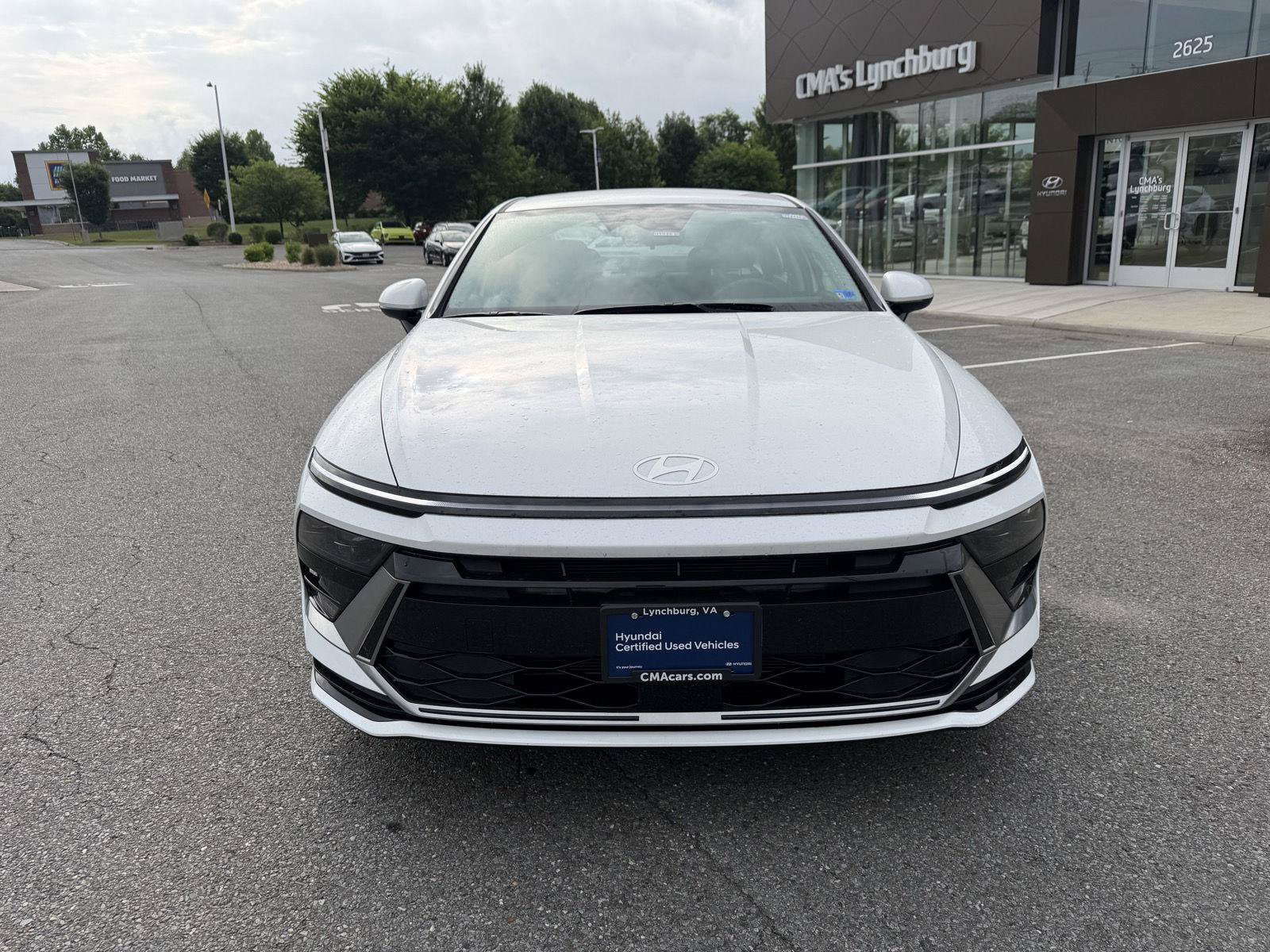 Certified 2026 Hyundai Sonata SEL AWD/4WD image 2